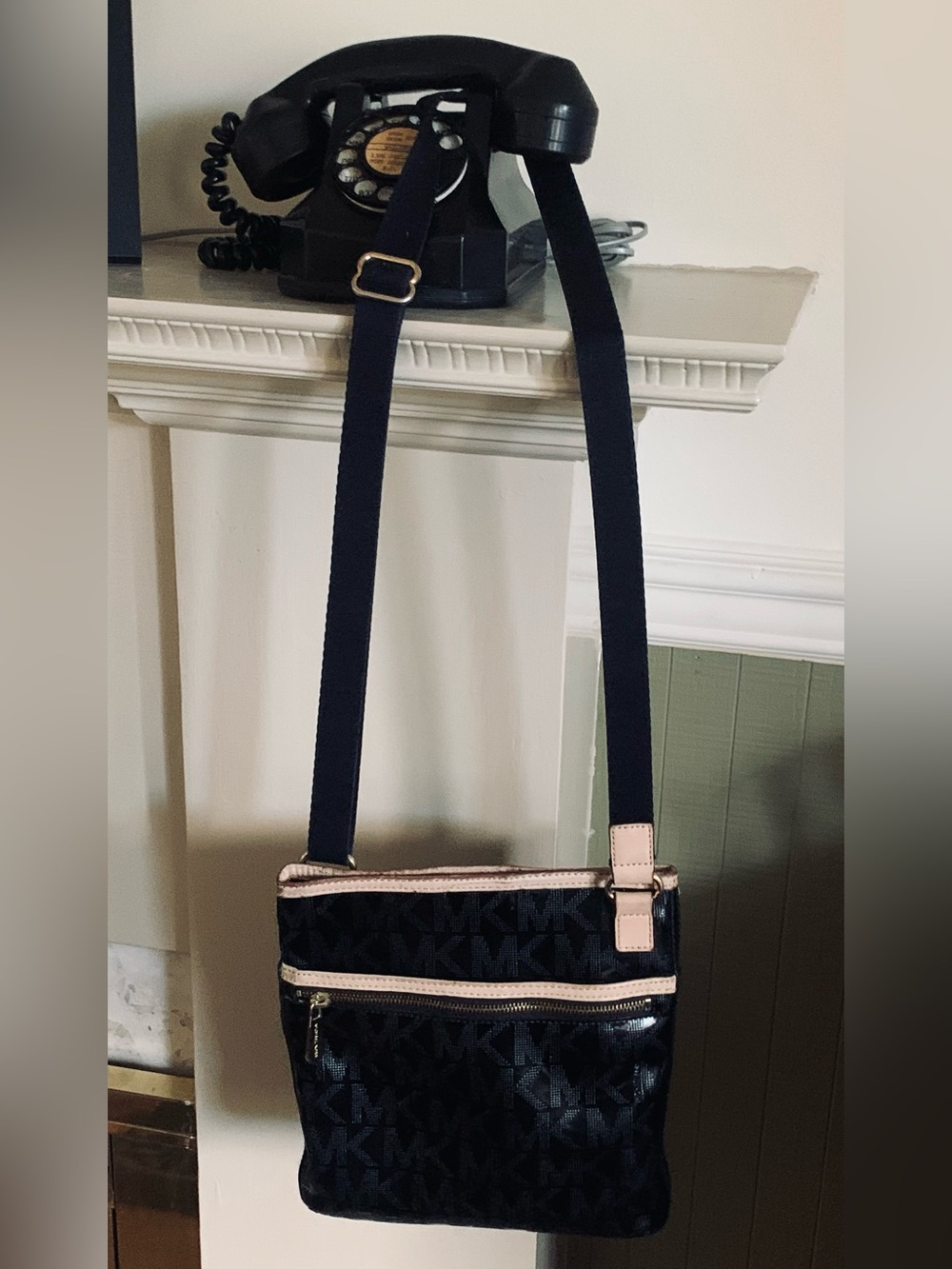 Authentic Michael Kors Black patent Logo Crossbody Bag with Light Leather Trim
